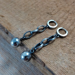 Kolczyki - Kule na łańcuszku