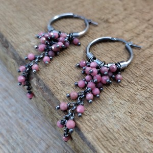 KOLCZYKI - RODONIT NA KOLE