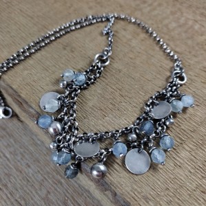 Naszyjnik -zawieszki z akwamarynu