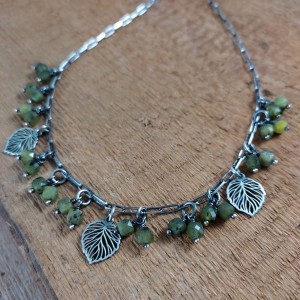 Naszyjnik - listki z nefrytem