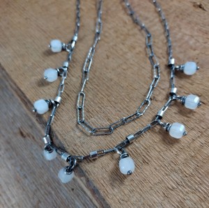 Naszyjnik - zawieszki z kamienia księżycowego
