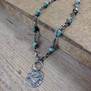 Naszyjnik - turkus afrykański z zawieszką